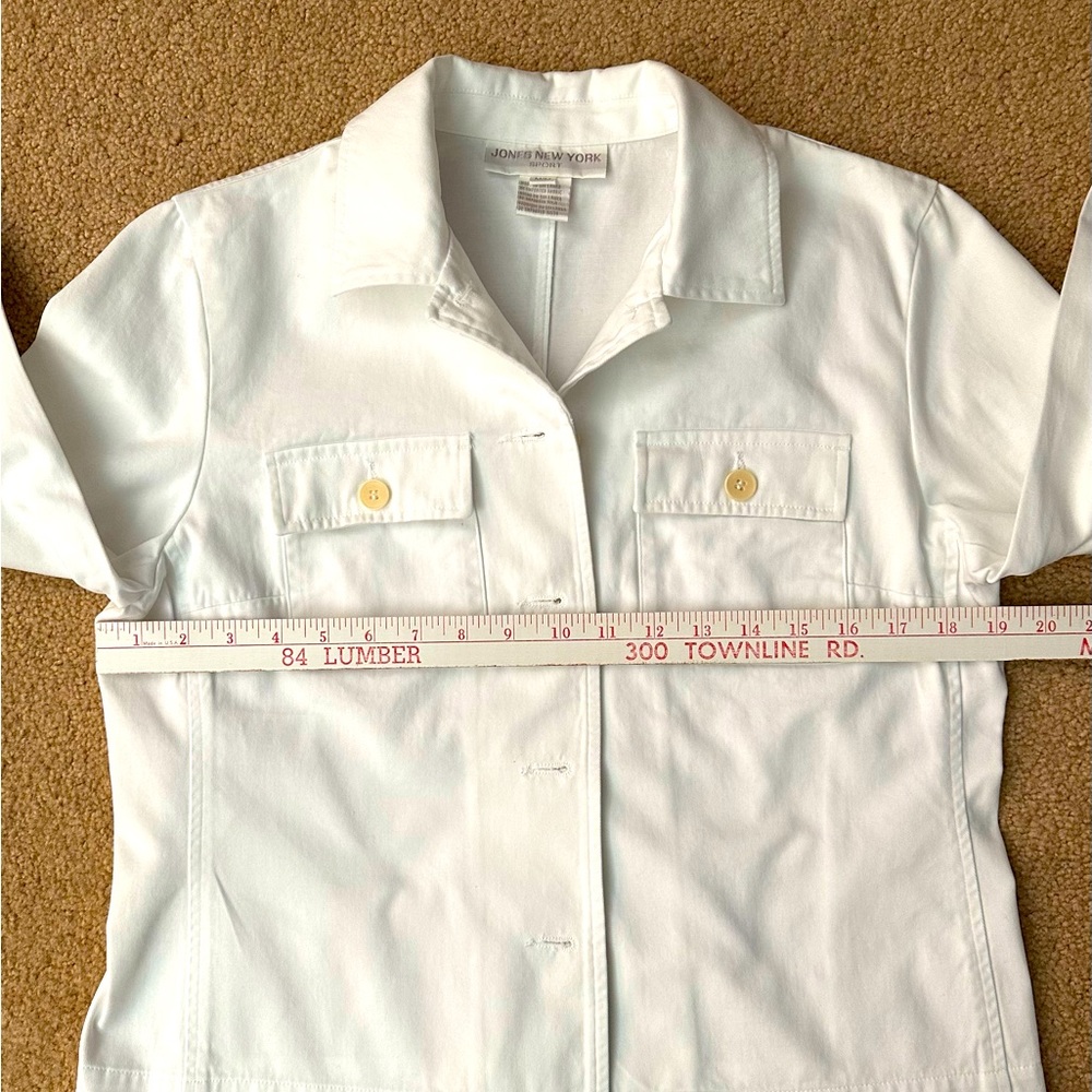 Women’s Jones New York 🤍 Denim Jacket - Picture 3 of 7